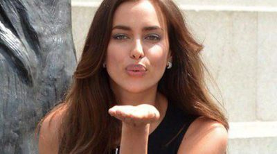 Irina Shayk, todo sensualidad para promocionar con Dwayne Johnson 'Hércules' en Londres