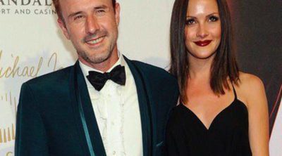 David Arquette y Christina McLarty se comprometen después de ser padres de un niño