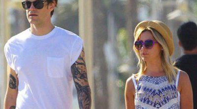 Ashley Tisdale celebra su 29 cumpleaños junto a su prometido Christopher French