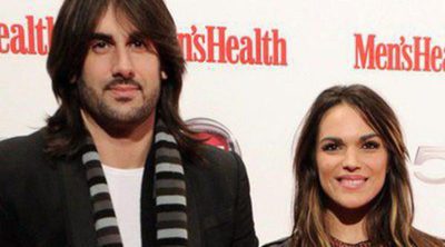 Melendi y La Dama rompen su noviazgo tras ocho años juntos y un hijo en común