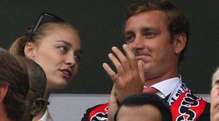 Pierre Casiraghi y Beatrice Borromeo, testigos del pase de Argentina a la final del Mundial 2014