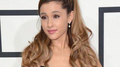 Ariana Grande recibe el apoyo de sus fans tras la muerte de su abuelo