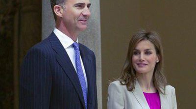 Los Reyes Felipe y Letizia rememoran el día de la proclamación de Felipe VI con las Fuerzas y Cuerpos de Seguridad