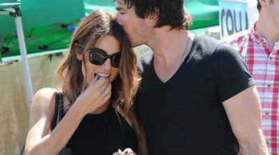 Ian Somerhalder y Nikki Reed pasean su romance de compras en Los Angeles