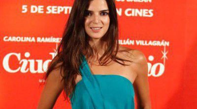 Clara Lago y Asier Etxeandía apoyan a Ingrid Rubio y Julián Villagrán en el estreno de 'Ciudad Delirio'