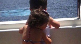 Antonella Roccuzzo publica la foto más romántica de Thiago Messi y Lia Fàbregas