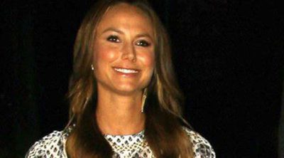 Stacy Keibler presume de piernas un mes después de convertirse en madre