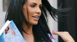 Katie Price revela que Oscar Pistorius le escribió mensajes el día que dictaron su sentencia