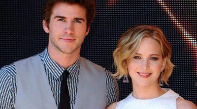 Liam Hemsworth confiesa que Jennifer Lawrence le ayudó tras romper con Miley Cyrus