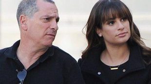 Lea Michele recibe la visita de su padre en el set de 'Glee' en Los Angeles