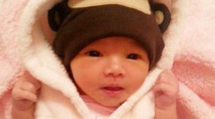 Tila Tequila muestra la primera imagen de su hija recién nacida Isabella Monroe