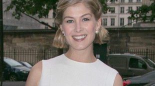 Rosamund Pike y su novio Robie Uniacke se convierten en padres por segunda vez