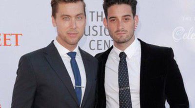 Lance Bass, exintegrante de la banda 'N Sync, se casa con Michael Turchin