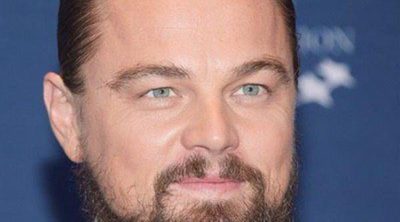 Leonardo DiCaprio celebra Año Nuevo en la playa rodeado de mujeres y alcohol