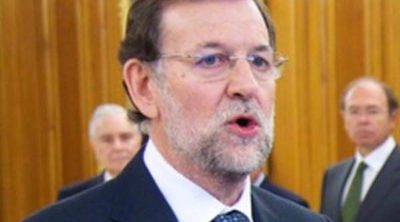 Mariano Rajoy jura su cargo como presidente del Gobierno ante los Reyes y Zapatero