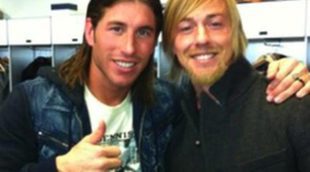 Guti visita a sus compañeros del Real Madrid para desearles suerte en la Copa del Rey ante el Barcelona