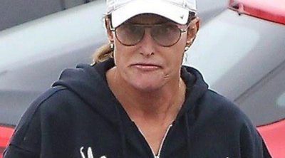 Bruce Jenner vuelve a operarse los labios y estalla de nuevo la polémica sobre su supuesto cambio de sexo