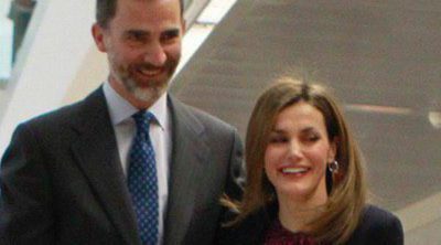 Los Reyes Felipe y Letizia visitan el hospital de Toledo en el que su tía Blanca de Borbón volvió a andar