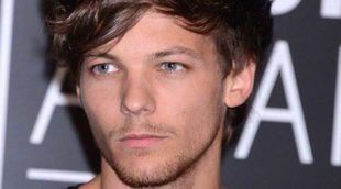 Louis Tomlinson se olvida de la polémica sobre su presunta homosexualidad con su novia Eleanor Calder