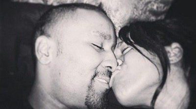 Nick Gordon se tatúa en honor a Bobbi Kristina, que sigue luchando por sobrevivir