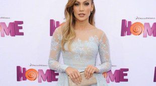 Jennifer Lopez, arropada por sus mellizos Max y Emme y por Casper Smart en el estreno de 'Home'