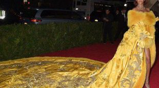 Sarah Jessica Parker y Rihanna protagonizan los memes de la Gala del MET 2015