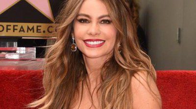 Sofia Vergara estrena su estrella en el Paseo de la Fama con Joe Manganiello, su familia y 'Modern Family'