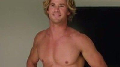 Chris Hemsworth muestra con orgullo sus atributos físicos más íntimos en el tráiler de 'Vacation'