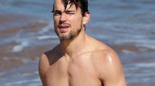 Matt Bomer sube la temperatura: así ha sido su primer chapuzón del verano