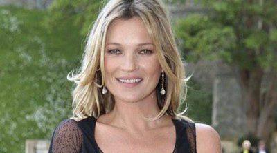 Kate Moss se mete en problemas: expulsada de un avión low cost por mala conducta