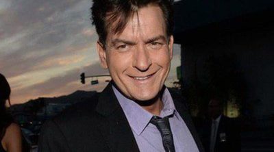 Charlie Sheen, hospitalizado tras sufrir una intoxicación alimentaria extrema por comer unas almejas en mal estado