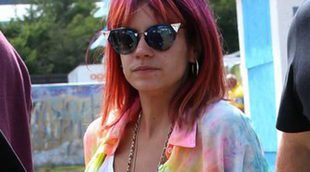 Lily Allen se desmaya durante un concierto en Glastonbury