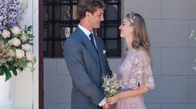 El 'sí quiero' de Pierre Casiraghi y Beatrice Borromeo: la primera y romántica foto de su boda civil