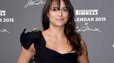 De St Tropez a Ibiza: Michelle Rodriguez continúa de vacaciones en muy buena compañía