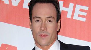 El actor de 'American Pie' Chris Klein se casa con Laina Rose Thyfault tras cuatro años de romance