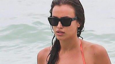 Pasión en la cubierta: Irina Shayk y Bradley Cooper ahora pasean su amor por alta mar