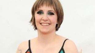 Lena Dunham deja Twitter tras los insultos recibidos: "Nadie quiere ver ese montón de grasa. Ponte a dieta, cerda"