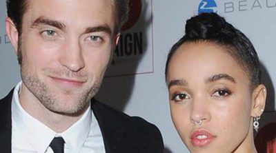 Katy Perry, Robert Pattinson y FKA twigs, tres amigos bien avenidos en la gala GO Campaign