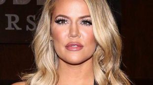 Khloe Kardashian se recupera de una fuerte enfermedad mientras Lamar Odom abandona el hospital