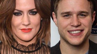 Caroline Flack y Olly Murs confirman su relación publicando una foto besándose