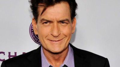 Los niveles de VIH de Charlie Sheen aumentan tras probar un tratamiento alternativo en México