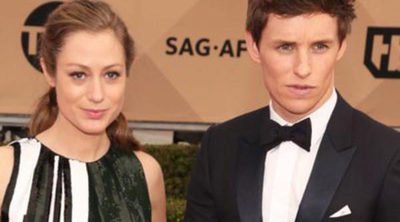 Eddie Redmayne y Hannah Bagshawe, unos orgullosos futuros papás sobre la alfombra roja de los SAG 2016