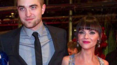 Robert Pattinson y Christina Ricci presentan con éxito 'Bel Ami' en la Berlinale