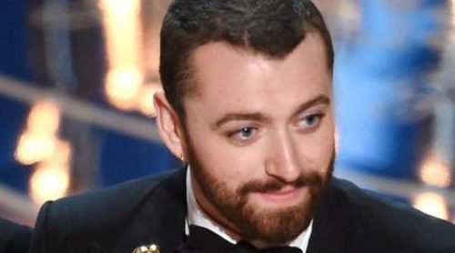 Sam Smith dedica su Oscar 2016 por 'Writing's on the Wall' de 'Spectre' a la Comunidad LGBT