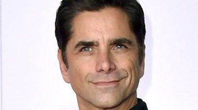 John Stamos publica el vídeo más tierno de las gemelas Olsen jugando en un rodaje de 'Padres Forzosos' de 1989