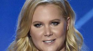 Amy Schumer sorprende a unos camareros al dejarles 1000 dólares de propina