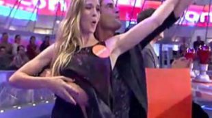 Patricia Montero y Álex Adrover se animan a bailar una conga en 'Pasapalabra'