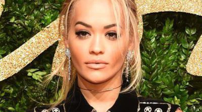 Rita Ora, en el punto de mira de los fans de Beyoncé tras posar con un sostén con limones