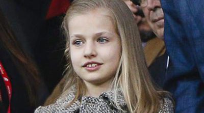 La Princesa Leonor, una pequeña rojiblanca que disfrutó de su primer partido en el Calderón muy atenta a todo