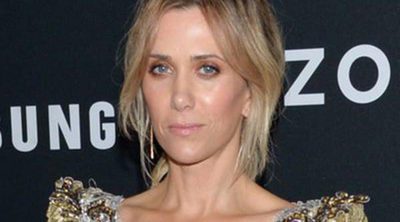 Kristen Wiig, pillada besando apasionadamente al actor Avi Rothman en una isla hawaiana